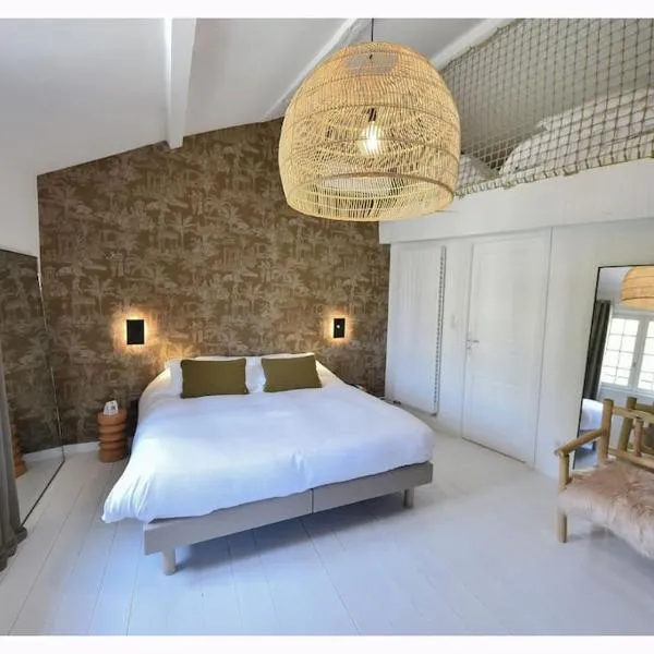 La Maison Rose, chaleureuse et luxueuse, hotel v destinácii Roanne