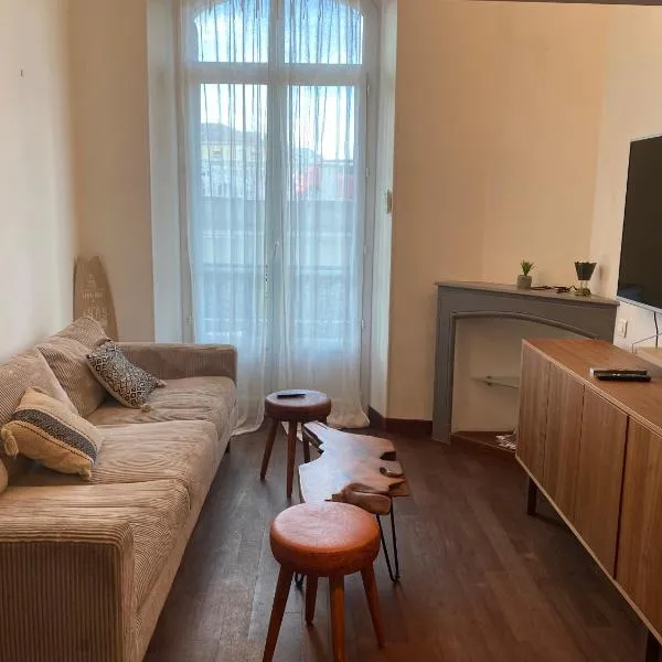 CANNES CENTRE VILLE- Bel appartement studio + Mezzanine, hotel en Cannes