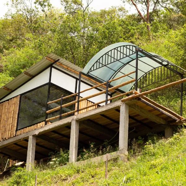 Glamping girardot- finca la perla, hotel in Nariño