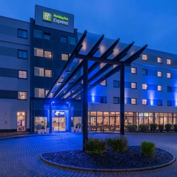 Holiday Inn Express Frankfurt Airport by IHG, hotel a Mörfelden-Walldorf