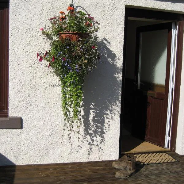 Seggat Farm Holiday Cottages, hotel in Marnoch