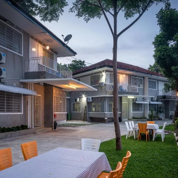 18 guests Seaside Private Terrace, Tg Bungah, hotel v destinácii Tanjung Bungah