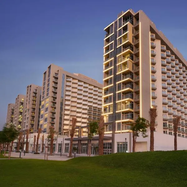 DAMAC Hills 2 Hotel, an Edge by Rotana Hotel, hotel in Dubai