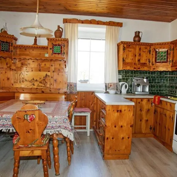 Ferienwohnung Gundacker, hotel v destinaci Dobersberg