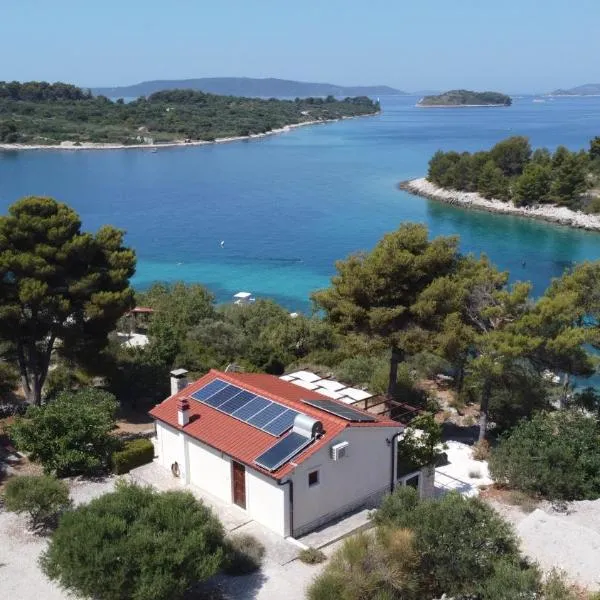 beautiful bay house Duga, hotel v destinaci Okrug Gornji