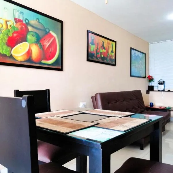 Apartahotel a 2 km del Parque del Café, 104A, hotel v destinaci Montenegro