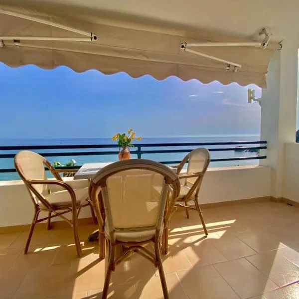 Corfu Glyfada Beach Apartment 86, hotel in Glyfada