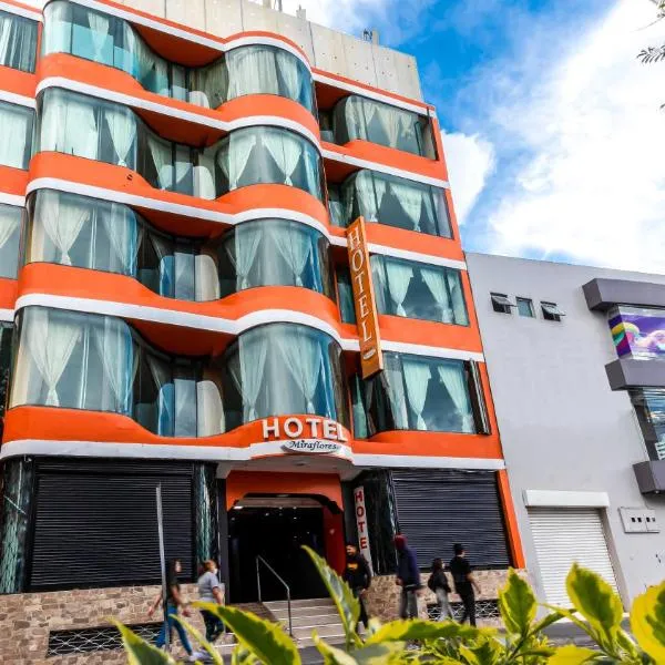 Hotel Miraflores, hotell i Pimampiro