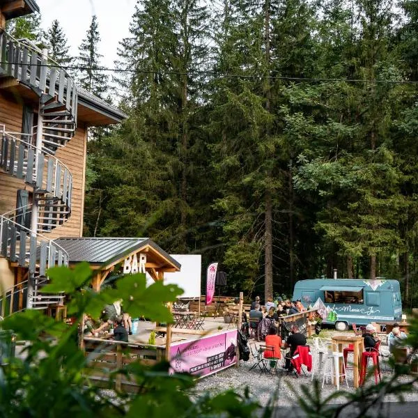 1861 Châtel Hostel, hotel v destinaci Châtel