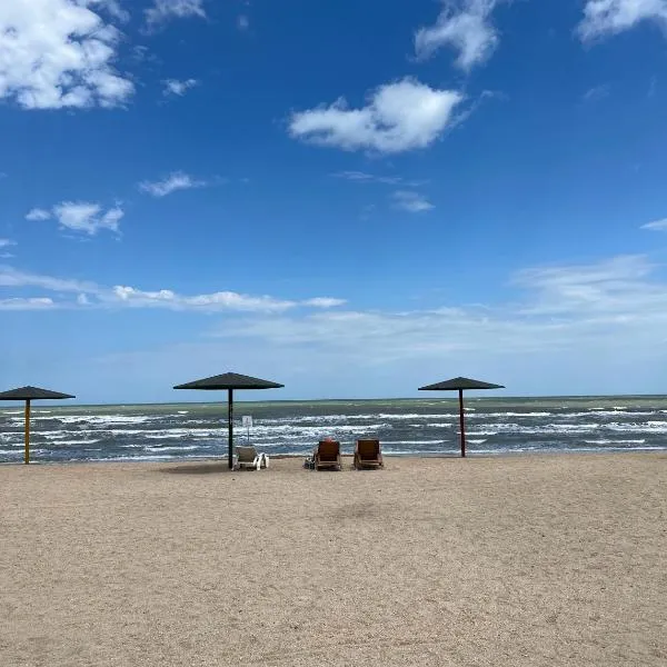 Goradil Beach, hotel in Baku