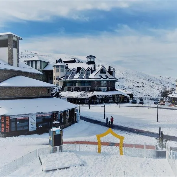 SKi & SNOW APARTMENTS - PLAZA PRINCIPAL - JUNTO A LOS TELECABINAS by TODOSIERRANEVADA, ξενοδοχείο στη Σιέρρα Νεβάδα