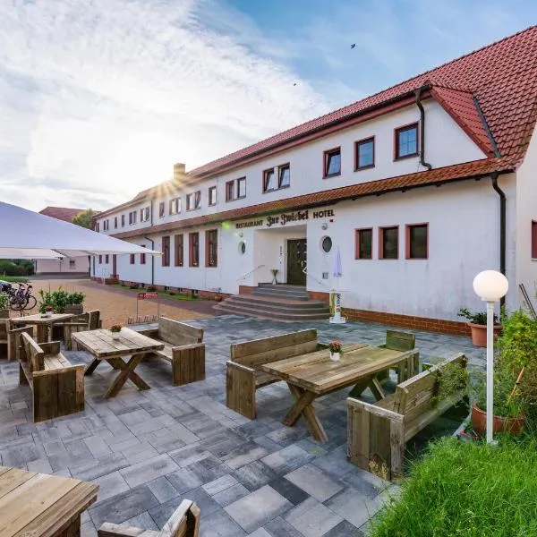 Hotel und Restaurant "Zur Zwiebel", hotel v destinaci Peenemünde