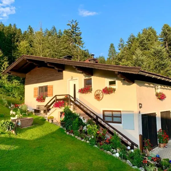 Sunnseit Lodge - Kitzbüheler Alpen, hotel v destinaci Sankt Johann in Tirol