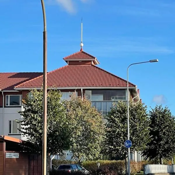 Porvoon Helmi viehättävä asunto joen rannassa, hotel in Porvoo