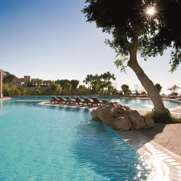 Rhodes Bay Hotel & Spa: Ixia'da bir otel