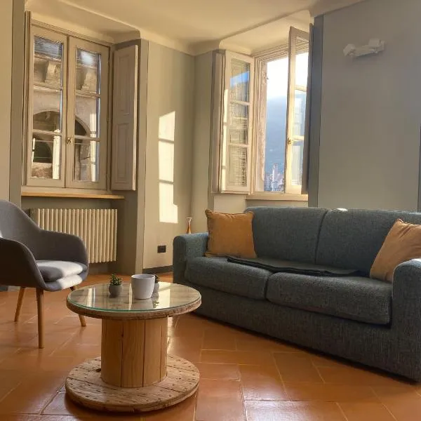 Antica Dimora del Mercato, hotel v destinaci Domodossola