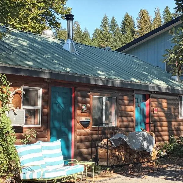 Bigfoot RV & Cabins Park, hotel in Happy Camp