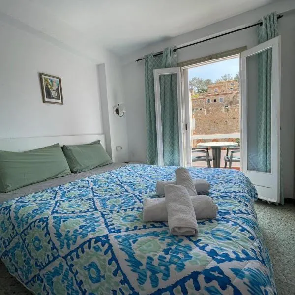 P&R hostals Maria Rosa, hotel v destinaci Tossa de Mar
