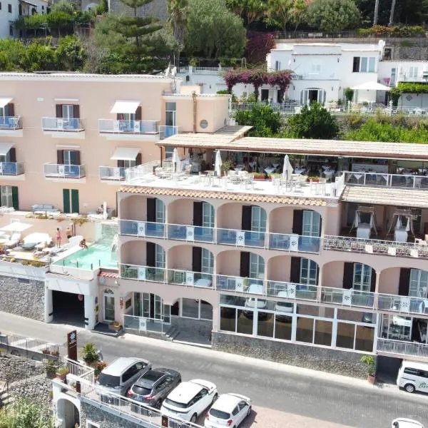 Hotel Margherita, hotell sihtkohas Praiano