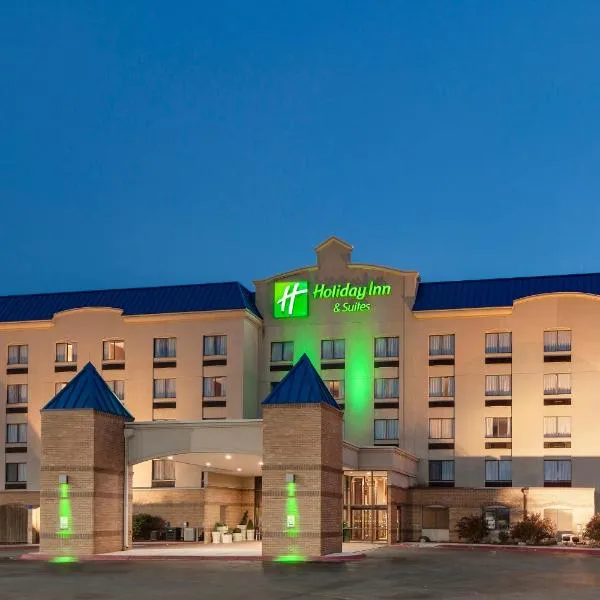 Holiday Inn Hotel & Suites Council Bluffs by IHG، فندق في كاونسيل بلافز