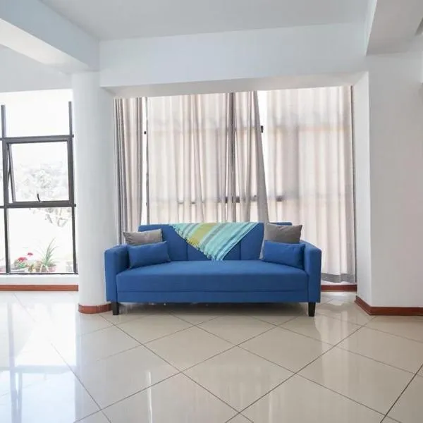 A 3 Cdras del Centro histórico, Amplio y en Piso 2, hotel in Trujillo