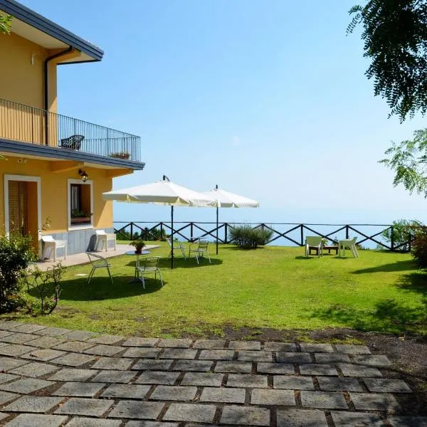 L'Infinito Agriturismo - Rooms & Breakfast, hotel in SantʼAlfio