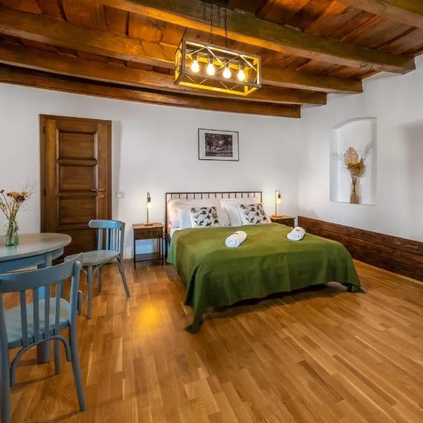 Ferrata Vár Vendégház, hotel en Csesznek
