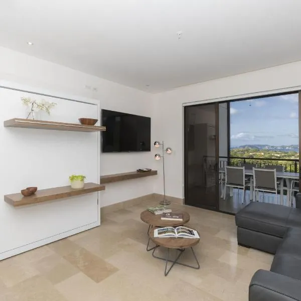 Roble Sabana 202 Luxury Apartment - Reserva Conchal, viešbutis mieste Playa Conchal