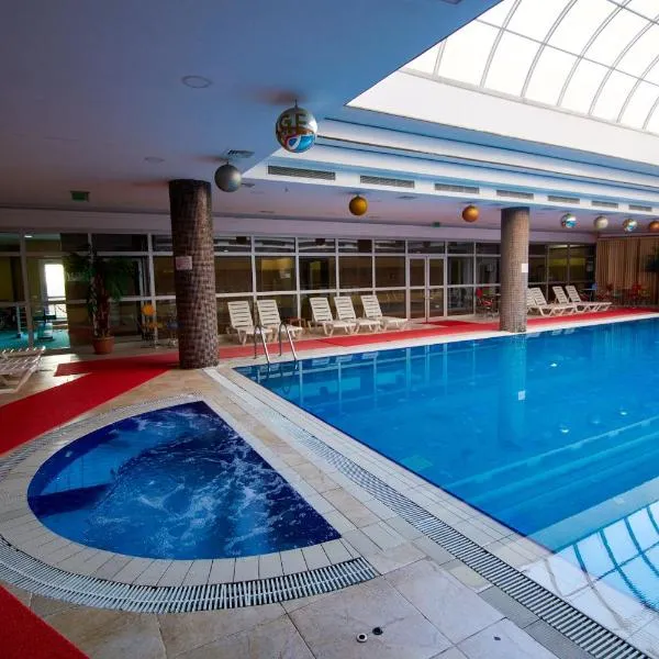 Grand Hotel Victory – hotel w mieście Aktau