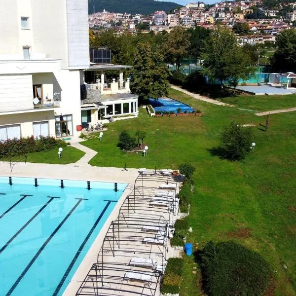 HOTIDAY Resort Fiuggi, hotel en Altipiani di Arcinazzo