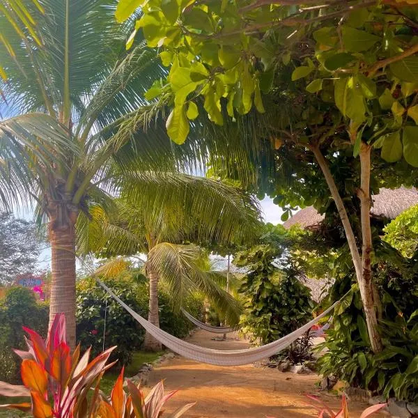 Troncones Point Hostel, hotel v destinaci Troncones