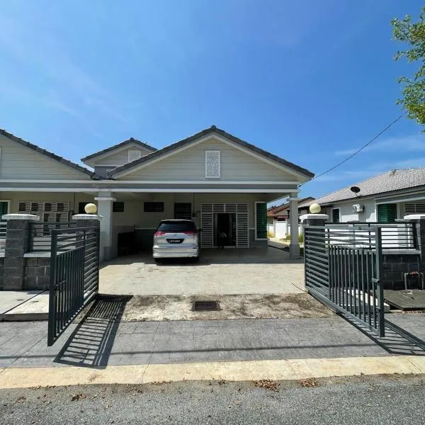 Family Holiday Home With Wifi & Netflix, hotel v destinaci Sungai Petani