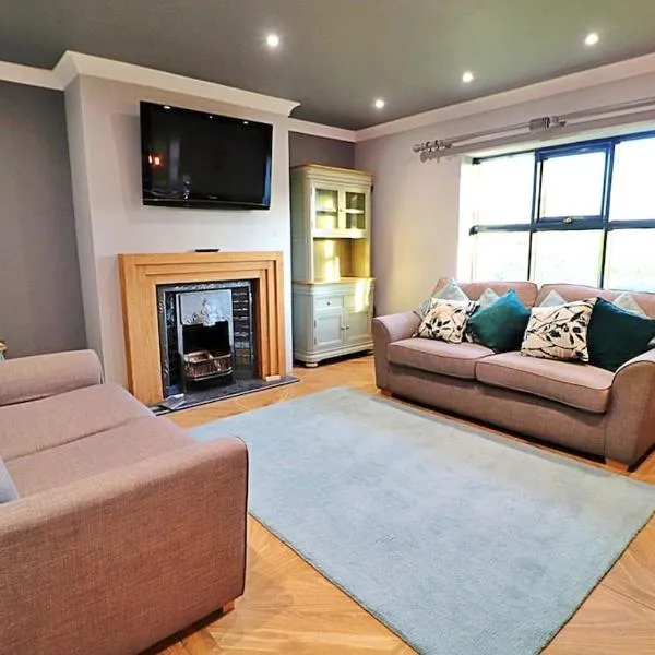 Unique Cottage Next to Wildlife Park - Sleeps 6, hotel a Lincolnshire