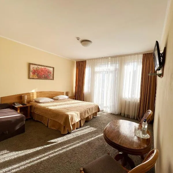 Hotel Zorepad, hotell i Zabolotiv