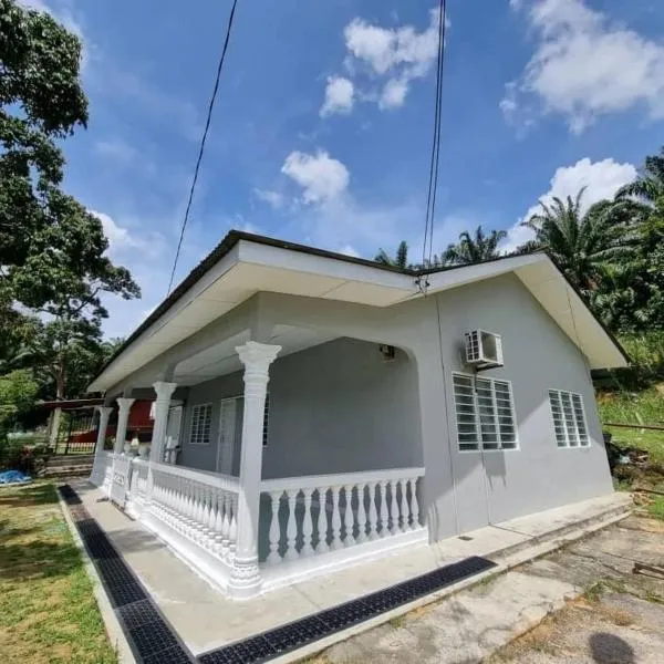 D'beeba Homestay, hotel v destinaci Pedas