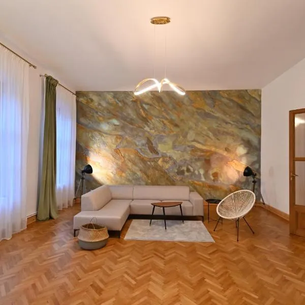 Althof Apartments, hotel in Sibiu