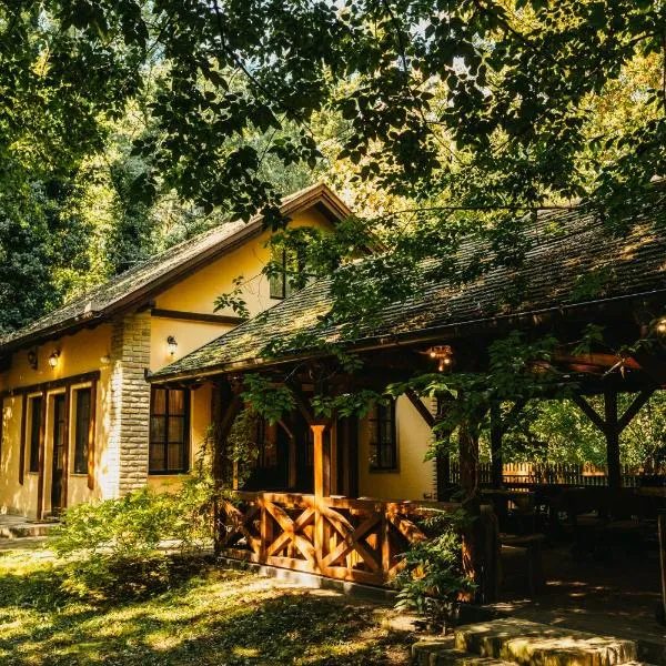 Forest House, hotel v destinaci Palić