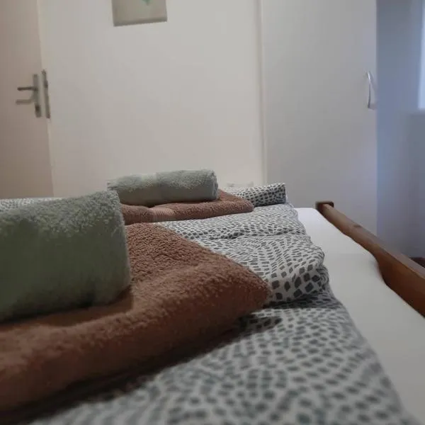 Portum vendégház, hotel in Siófok