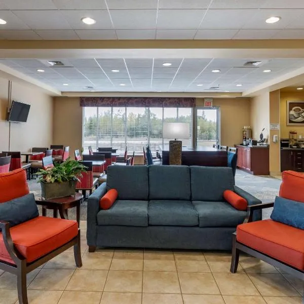 Comfort Inn, hotel v destinaci Sturgeon Falls