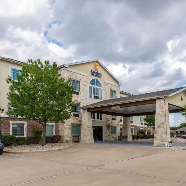 Comfort Inn & Suites Gatesville near Fort Cavazos, hotel in Gatesville