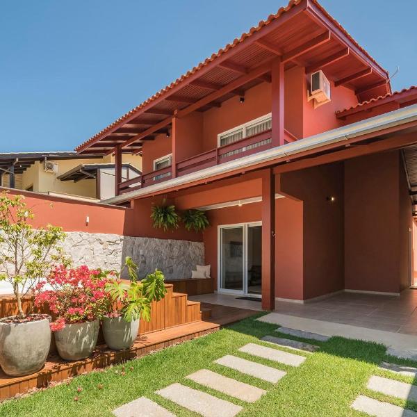 Casa com 02 dormitórios e jacuzzi aquecida