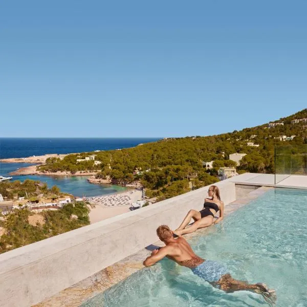 TRS Ibiza Hotel -Adults Only, hotel en Cala Tarida