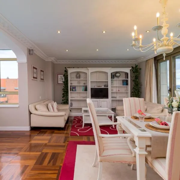Apartamento Luminoso Cerca Playa Sardinero Con Parking Privado, hotel en Santander