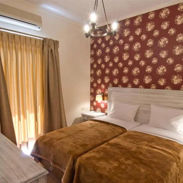 Fotis Rooms, hotel in Kardamás