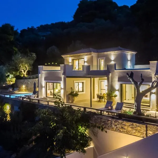 Villa Antigone Luxury Retreat, khách sạn ở Skopelos Town