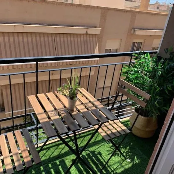 Apartamento Oasis Mediterráneo, hotel a Sant Vicent del Raspeig