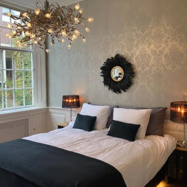 GuesthouseOne, hotel v destinaci Haarlem