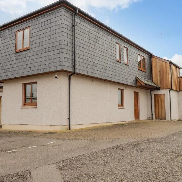 Lossiemouth Bay Cottage, hotel in Lossiemouth