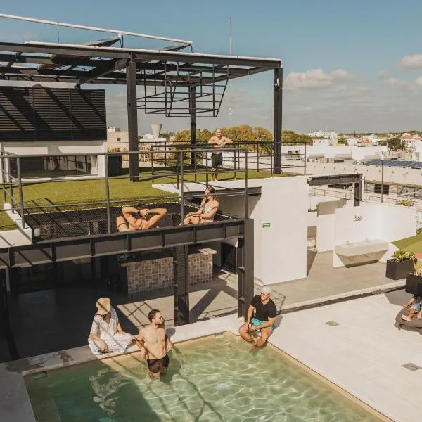 Caleta Hostel Rooftop & Pool, hotel v destinaci Cancún