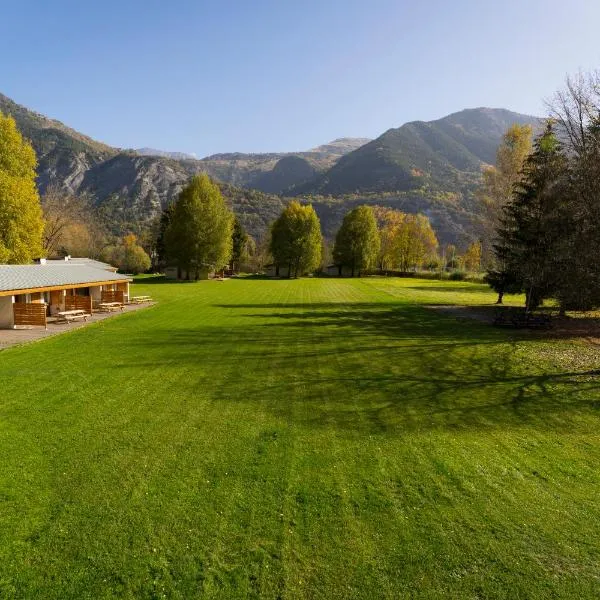 Gite le Grand Renaud, hotell i Le Bourg-dʼOisans